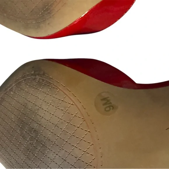 Elegant Red Women's Shoes - Picture 4 of 4